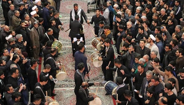 عزاداری کرمانیان در شب نخست شهادت سپهبد سلیمانی/ عکس: تسنیم