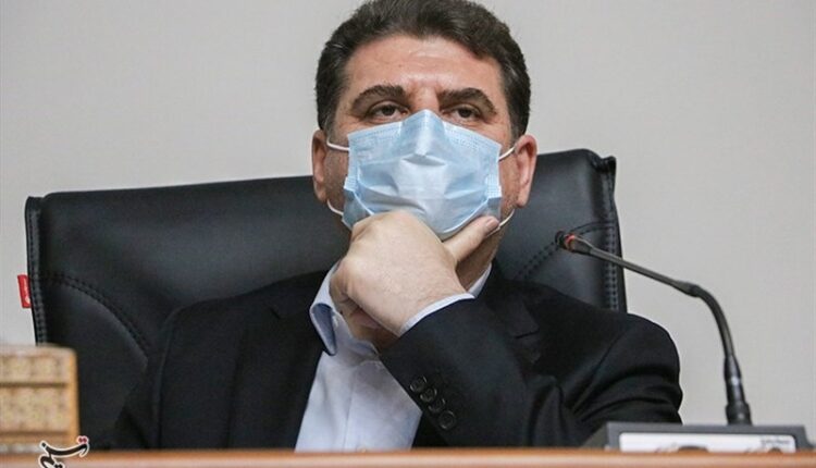 انتقاد دوباره زینی‌وند از صنایع بزرگ